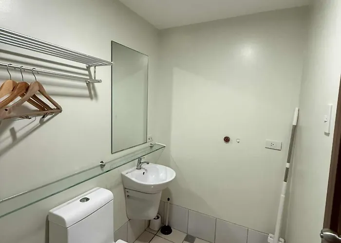 Aparthotel Chill Out Staycations Cebu